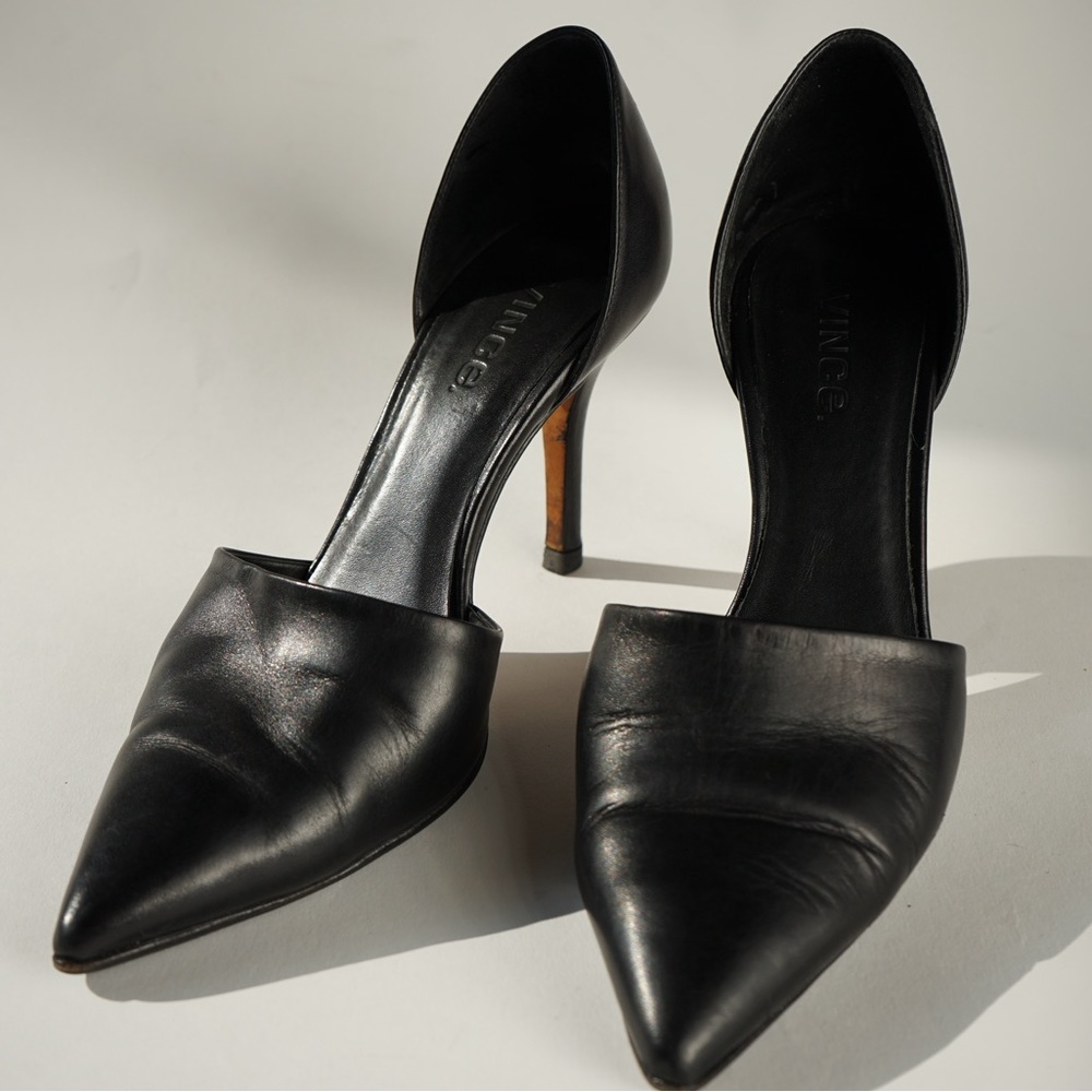 Vince black leather heels made in Italy